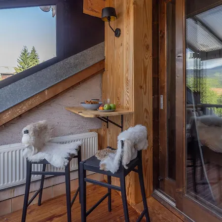 Apartment Chaleureuse Fruitiere - 8 Personnes *
